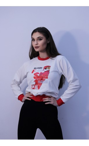Суитшърт в цвят ванилия с апликация Fashion 